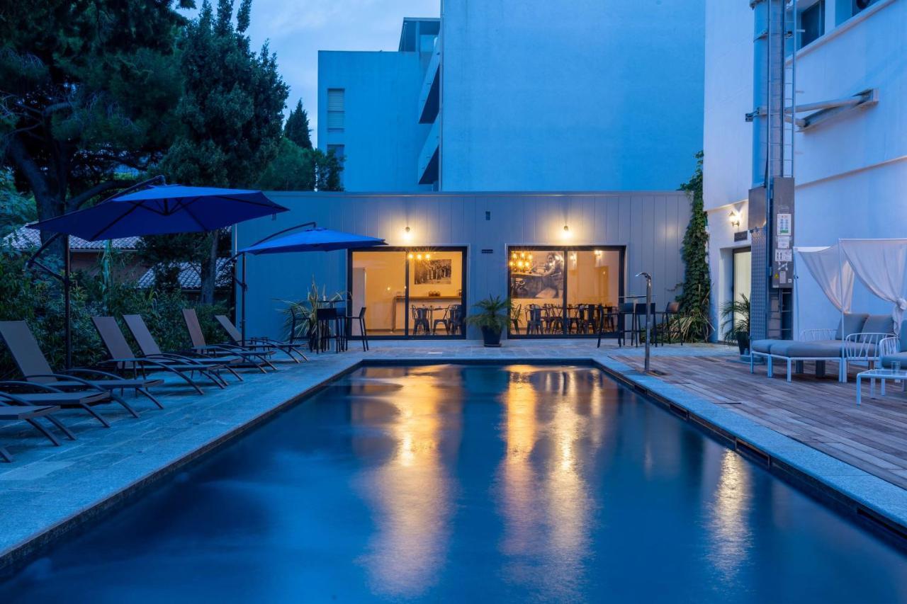 Best Western Hotel Casa Bianca, Piscine Interieure Et Exterieure كالفي المظهر الخارجي الصورة