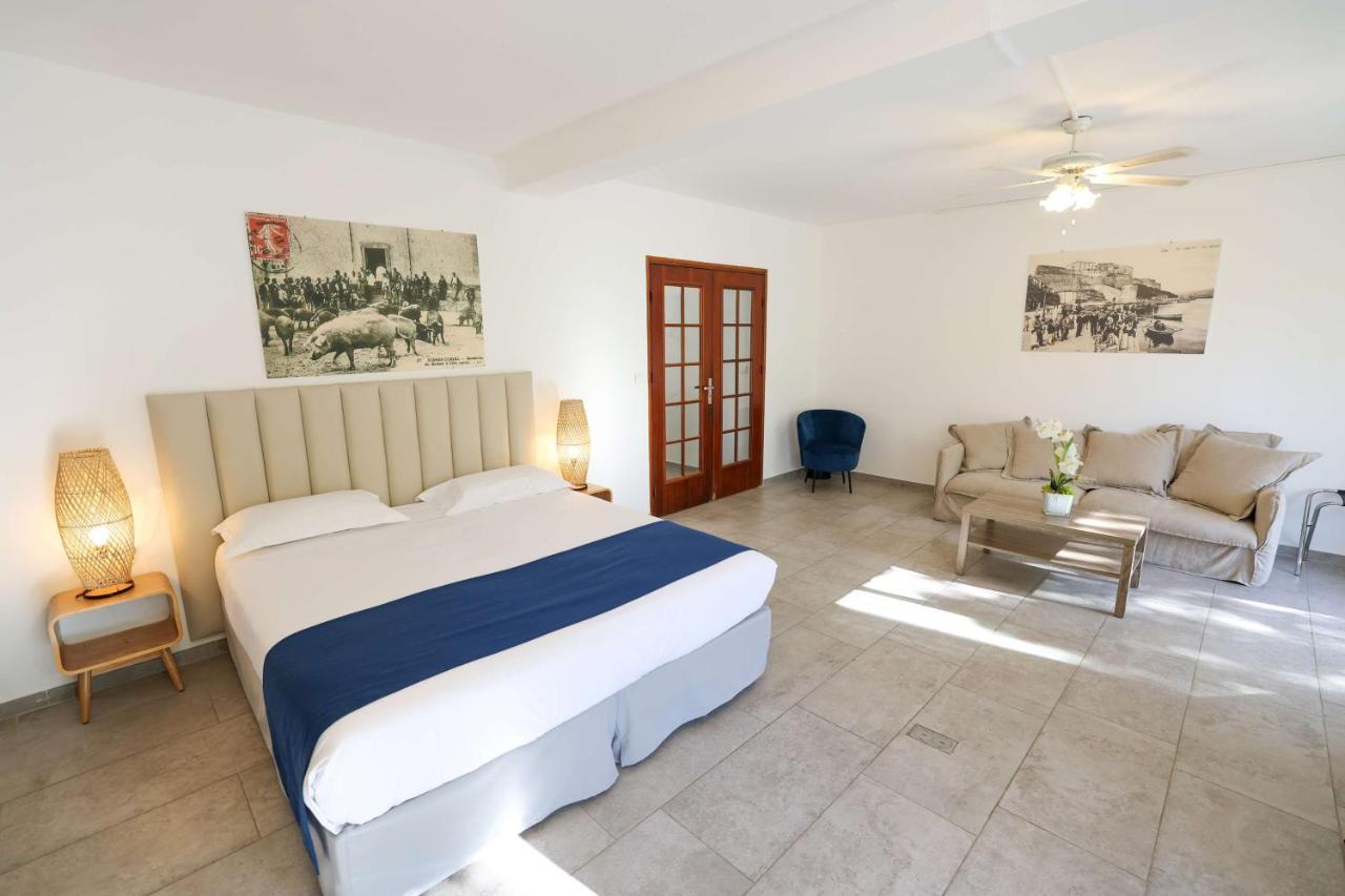 Best Western Hotel Casa Bianca, Piscine Interieure Et Exterieure كالفي المظهر الخارجي الصورة