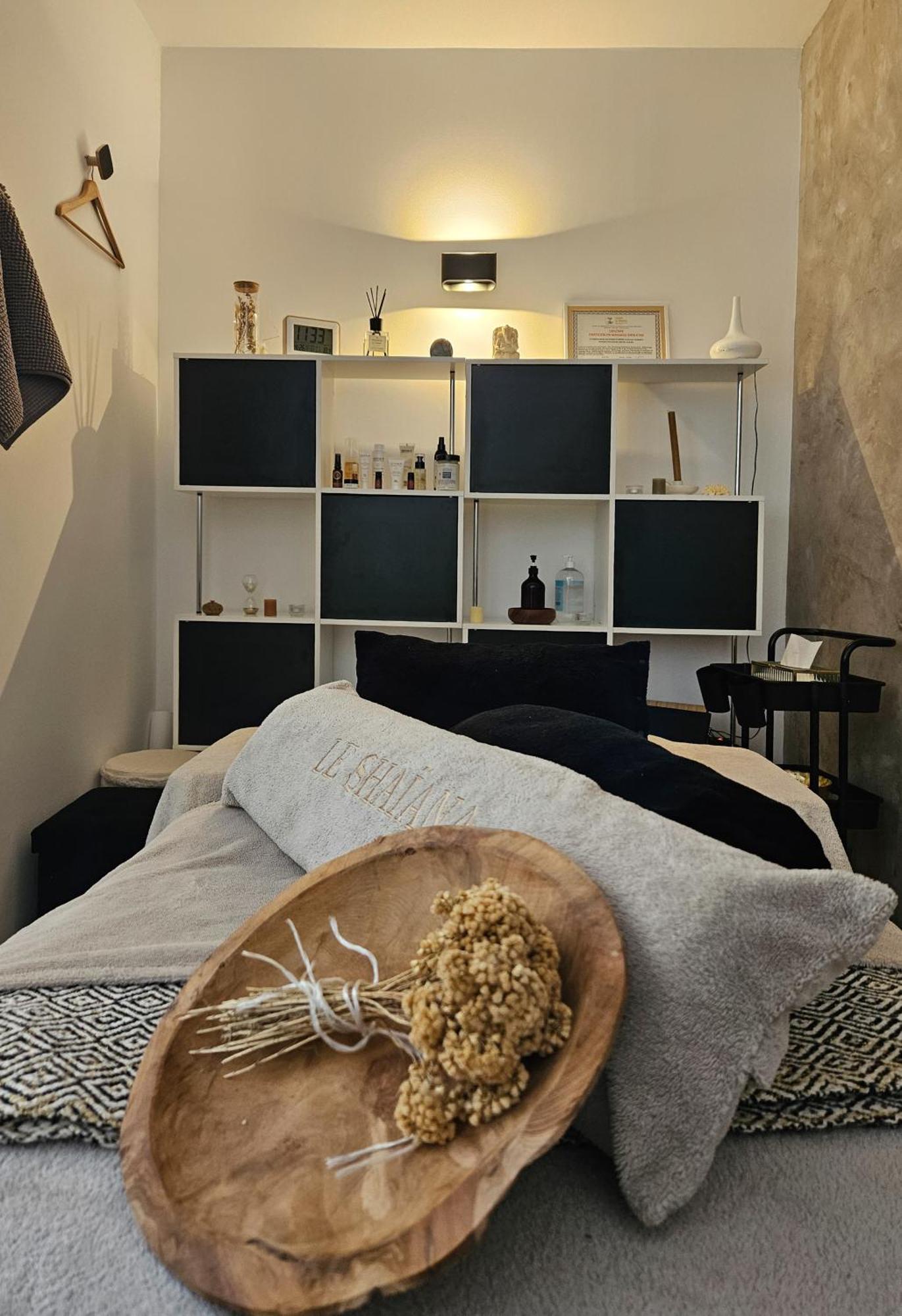 Best Western Hotel Casa Bianca, Piscine Interieure Et Exterieure كالفي المظهر الخارجي الصورة