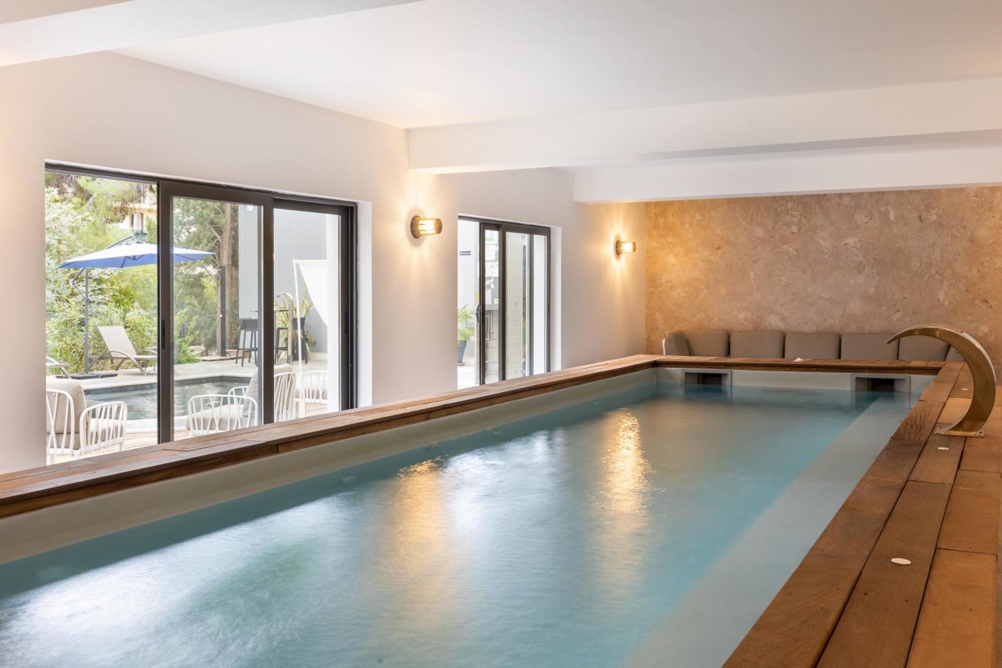 Best Western Hotel Casa Bianca, Piscine Interieure Et Exterieure كالفي المظهر الخارجي الصورة