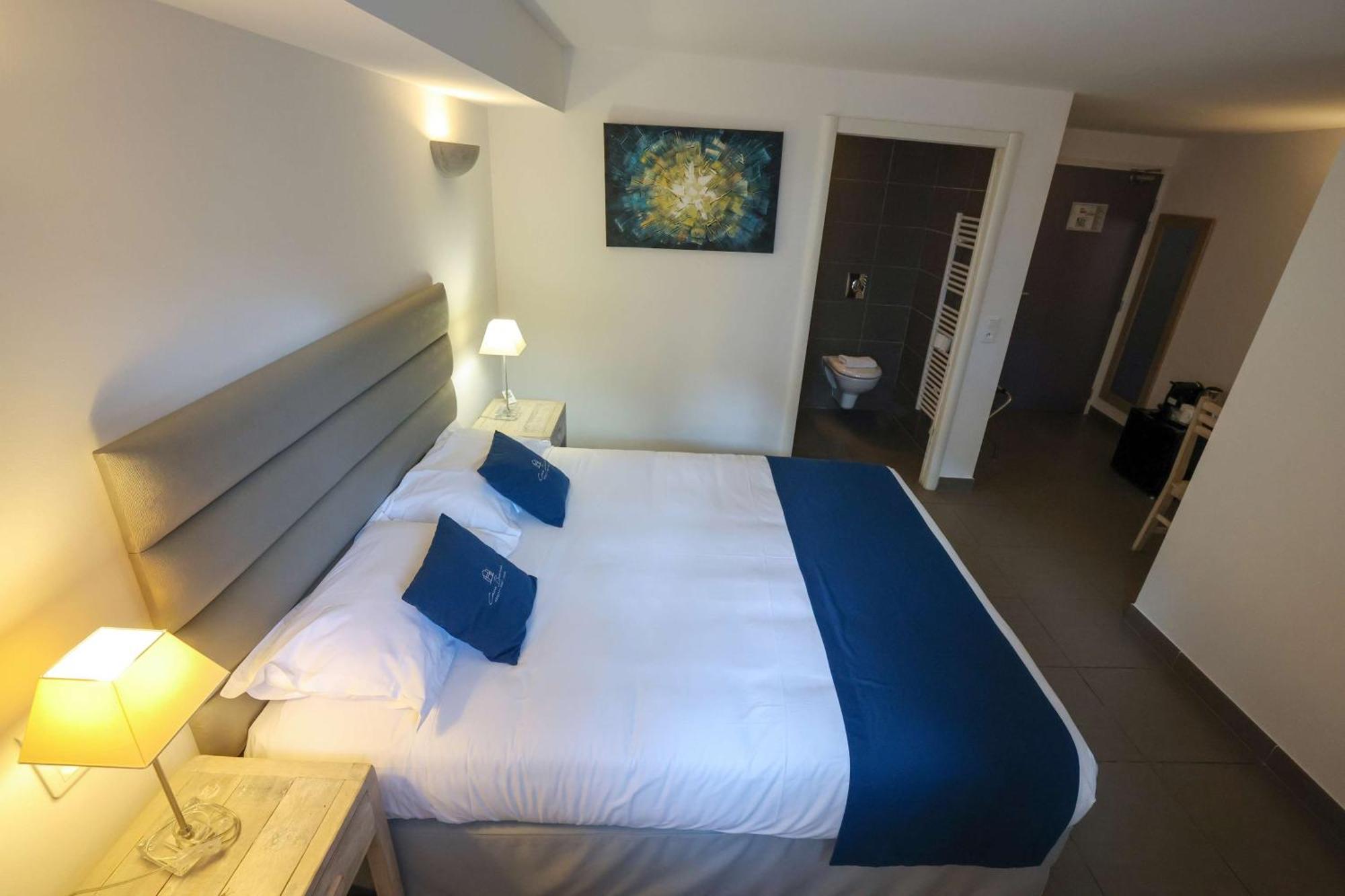 Best Western Hotel Casa Bianca, Piscine Interieure Et Exterieure كالفي المظهر الخارجي الصورة