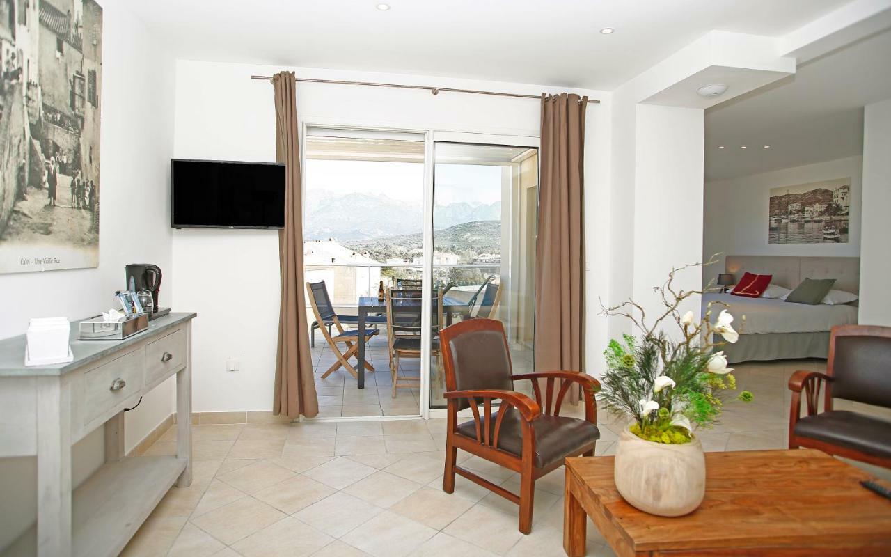 Best Western Hotel Casa Bianca, Piscine Interieure Et Exterieure كالفي المظهر الخارجي الصورة